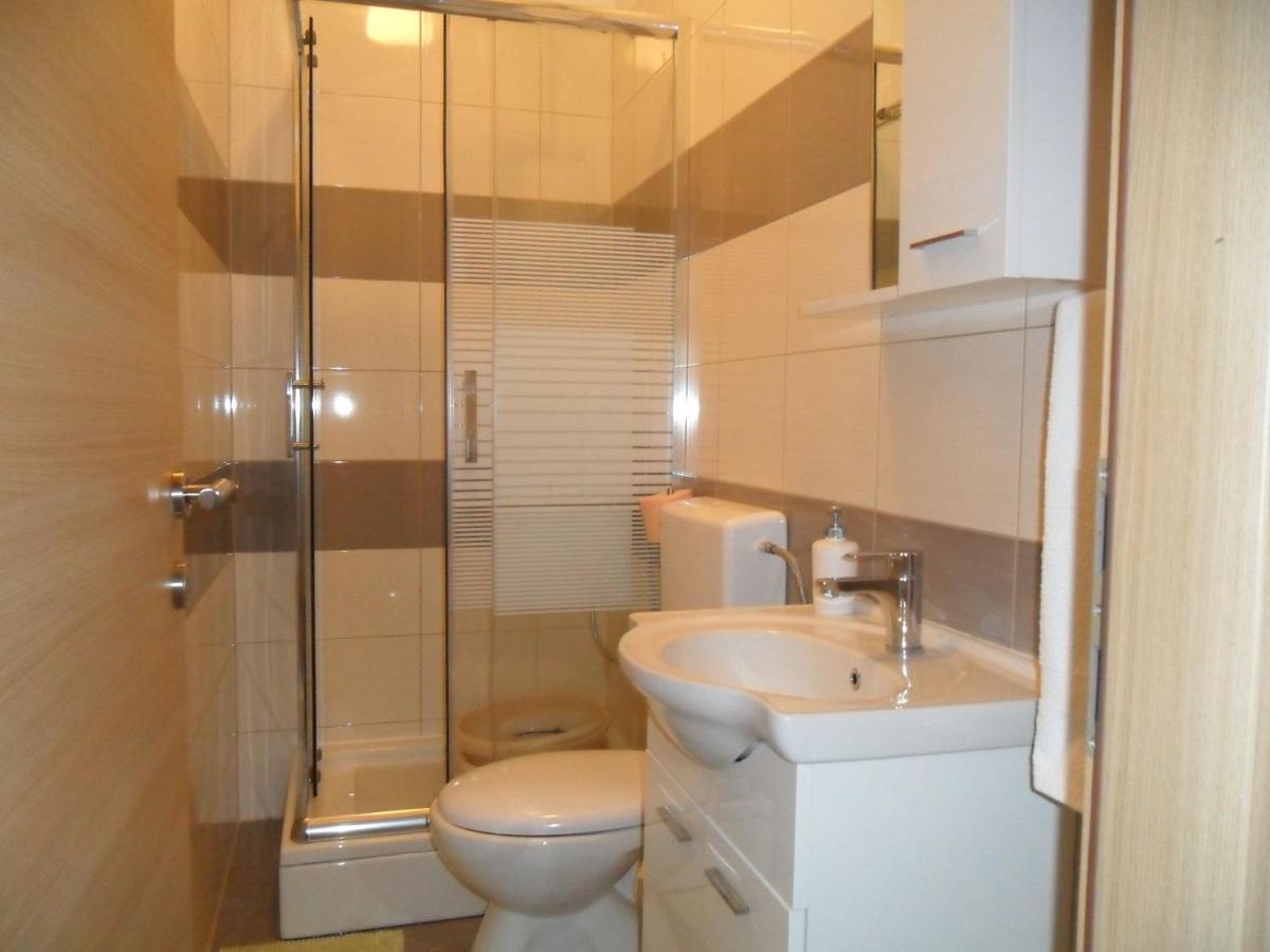 Apartman Soda Apartment Трогир Екстериор снимка